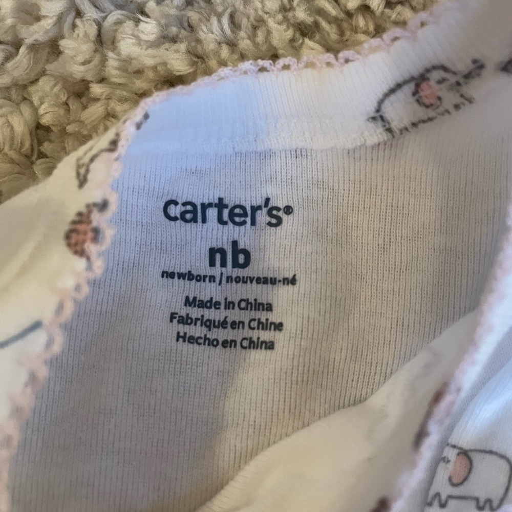 Carters NB Onesie - Picture 5 of 5
